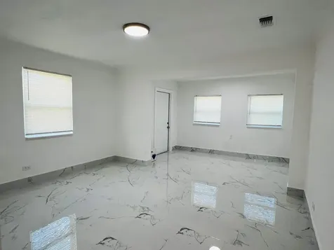 525 NW 22nd Avenue Fort Lauderdale FL 33311