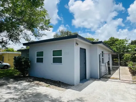525 NW 22nd Avenue Fort Lauderdale FL 33311