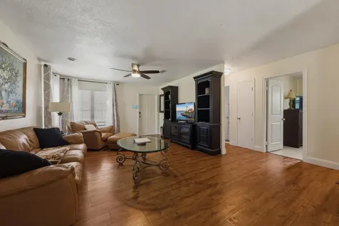 224 NW 9th Street Pompano Beach FL 33060