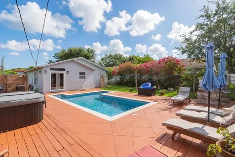 224 NW 9th Street Pompano Beach FL 33060