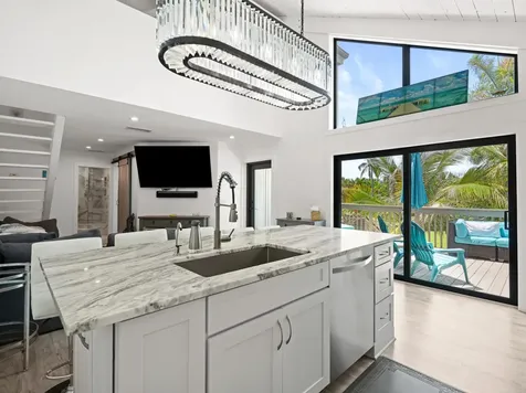 1605 S Us Highway 1 Jupiter FL 33477