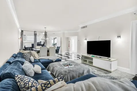 333 S Sunset Drive Fort Lauderdale FL 33301
