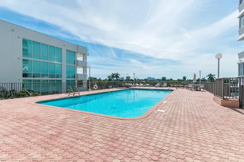 333 S Sunset Drive Fort Lauderdale FL 33301