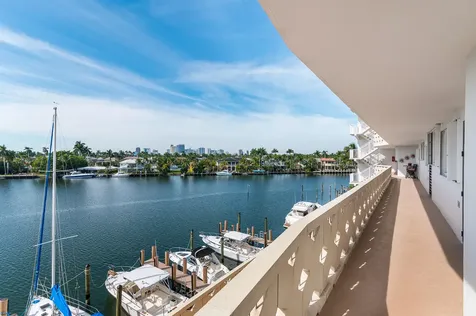 333 S Sunset Drive Fort Lauderdale FL 33301