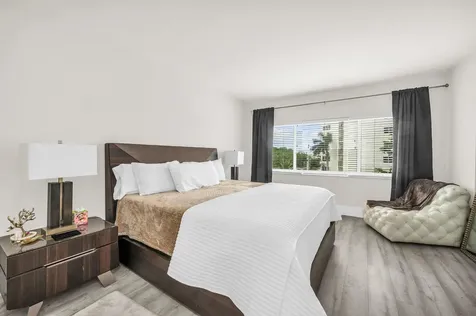 333 S Sunset Drive Fort Lauderdale FL 33301