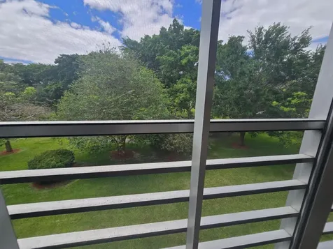 2402 Antigua Circle Coconut Creek FL 33066