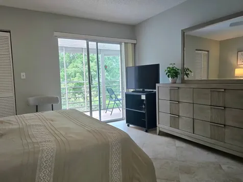 2402 Antigua Circle Coconut Creek FL 33066