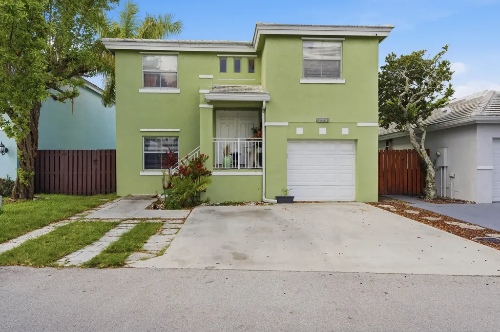 6582 Bayfront Drive Margate FL 33063