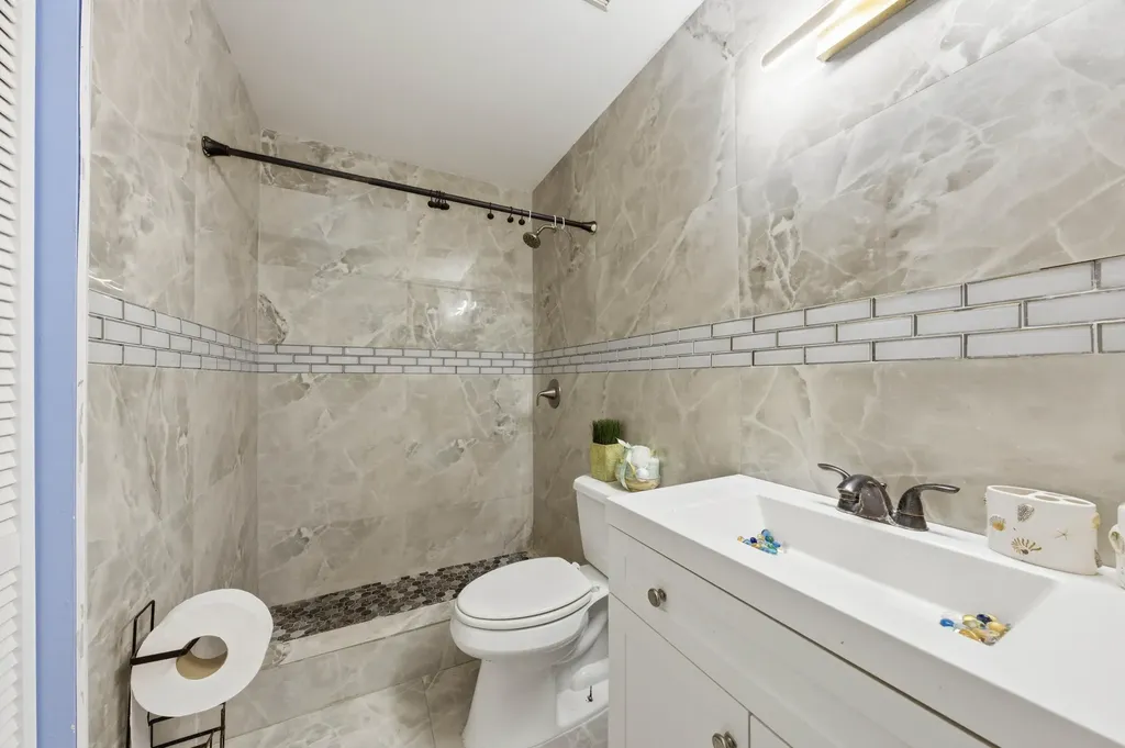 6582 Bayfront Drive Margate FL 33063