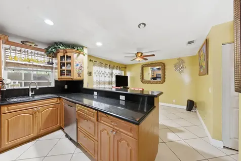 6582 Bayfront Drive Margate FL 33063