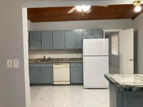 3630 SW 46th Avenue West Park FL 33023