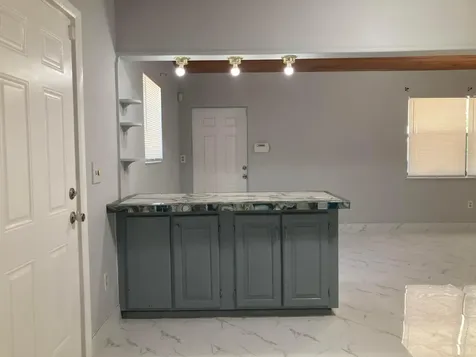 3630 SW 46th Avenue West Park FL 33023