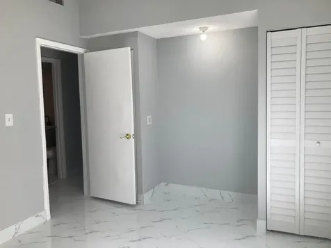 3630 SW 46th Avenue West Park FL 33023