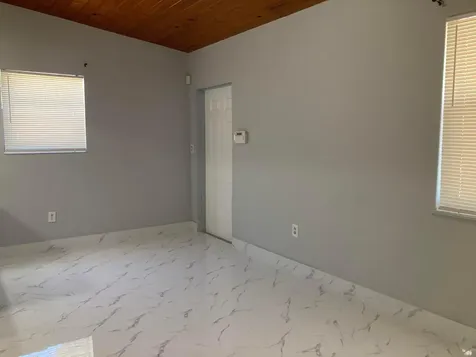 3630 SW 46th Avenue West Park FL 33023