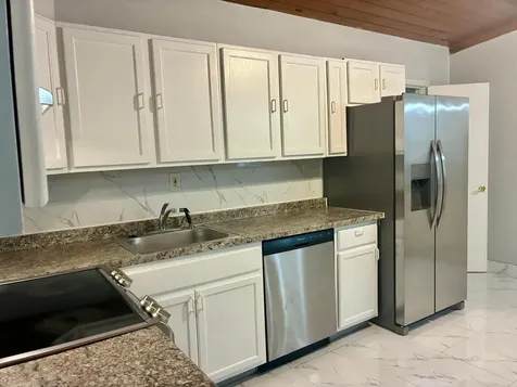 3630 SW 46th Avenue West Park FL 33023