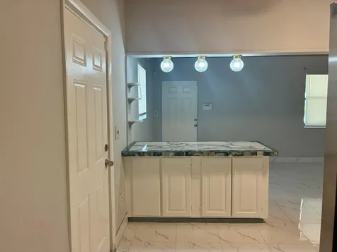 3630 SW 46th Avenue West Park FL 33023