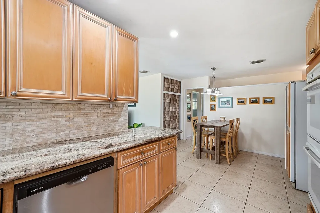 2417 NW 7th Avenue Wilton Manors FL 33311