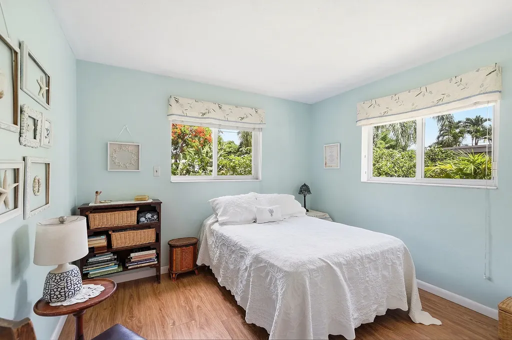 2417 NW 7th Avenue Wilton Manors FL 33311