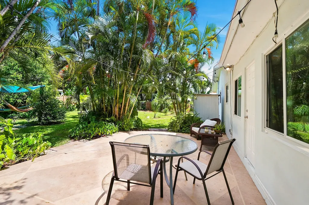 2417 NW 7th Avenue Wilton Manors FL 33311