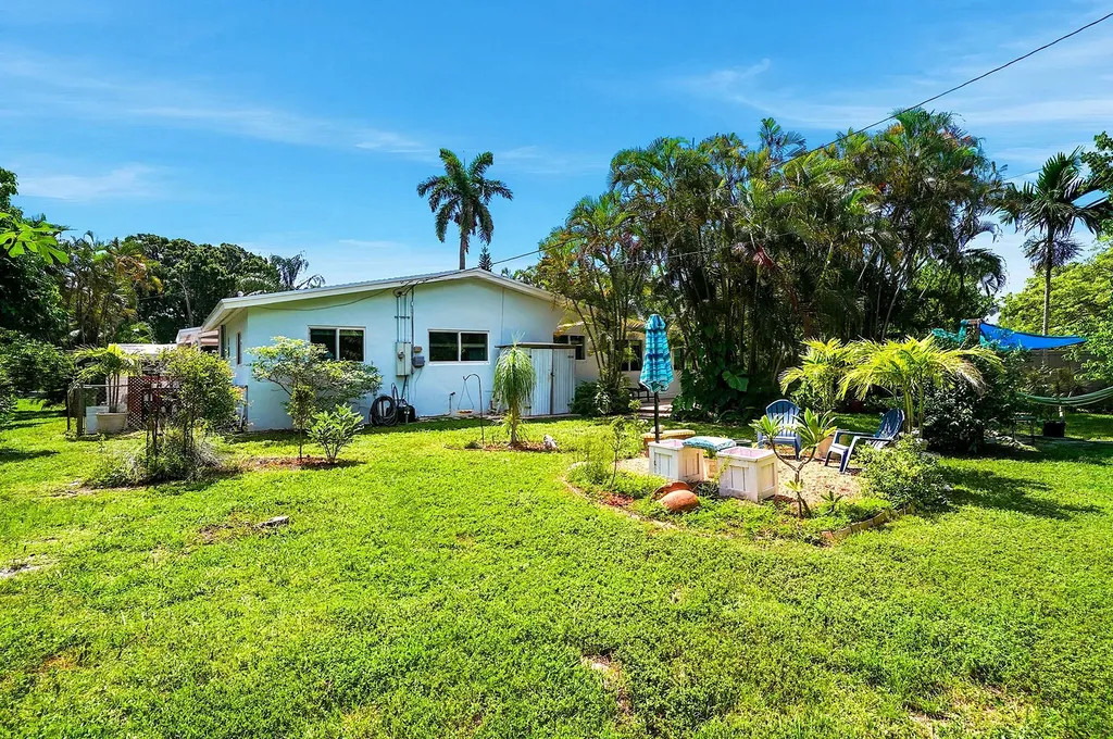 2417 NW 7th Avenue Wilton Manors FL 33311