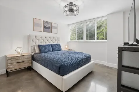 524 Orton Avenue Fort Lauderdale FL 33304