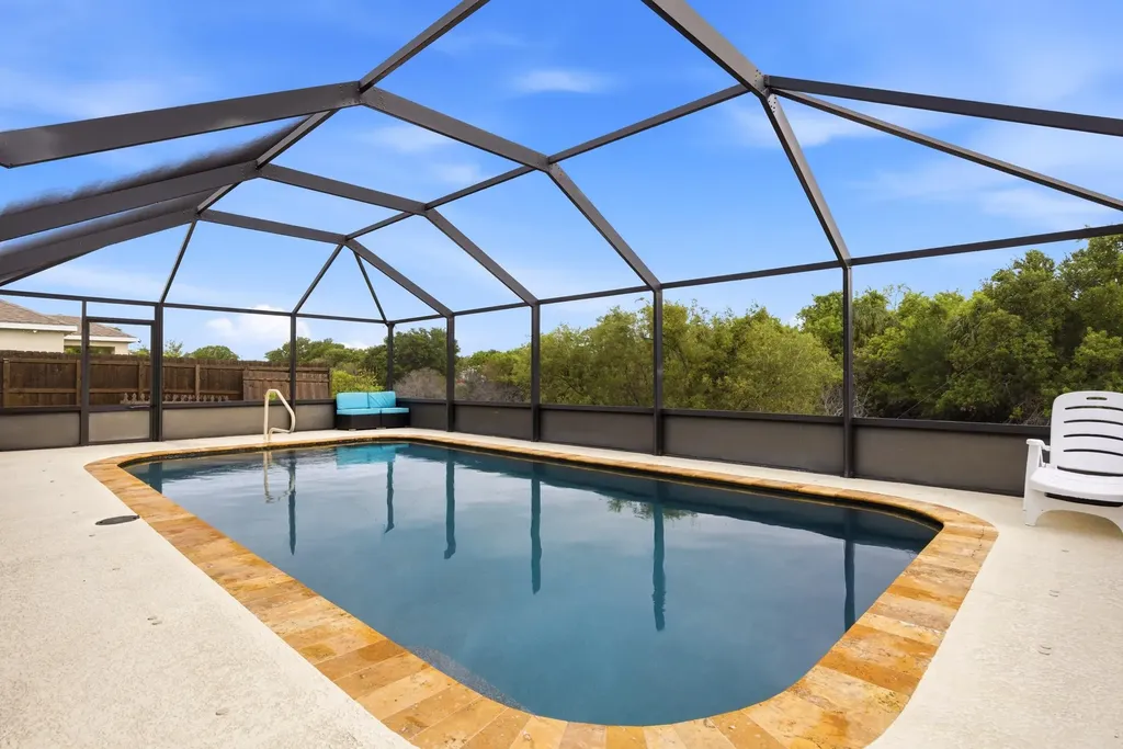 105 SW Glenwood Drive Port St Lucie FL 34984