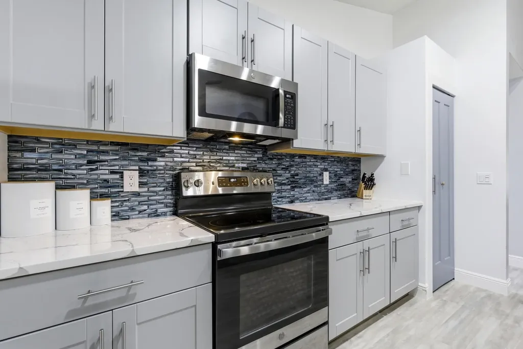 105 SW Glenwood Drive Port St Lucie FL 34984
