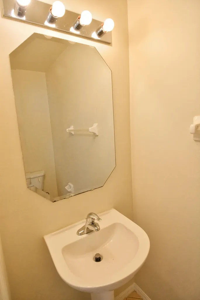 2093 SE Fern Park Drive Port St Lucie FL 34952
