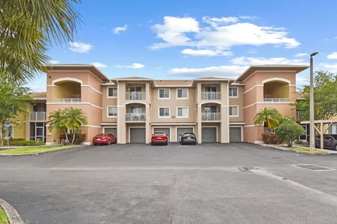 6556 Emerald Dunes Drive West Palm Beach FL 33411