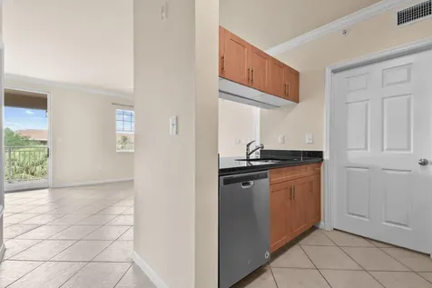 6556 Emerald Dunes Drive West Palm Beach FL 33411