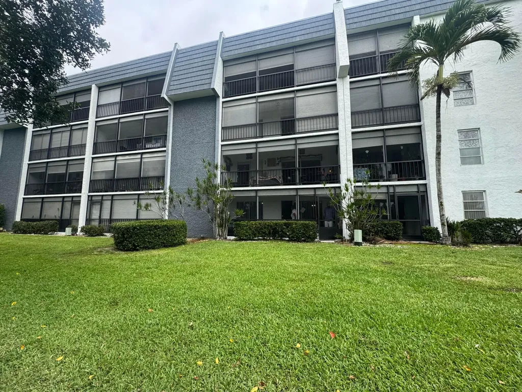 6080 NW 44th Street Lauderhill FL 33319