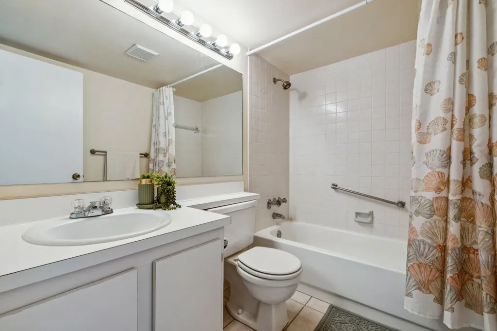 618 Sea Pine Way Greenacres FL 33415