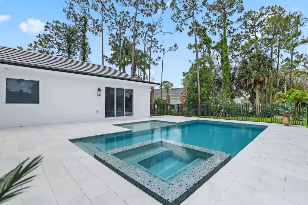 11899 Sanbourn Court Palm Beach Gardens FL 33412