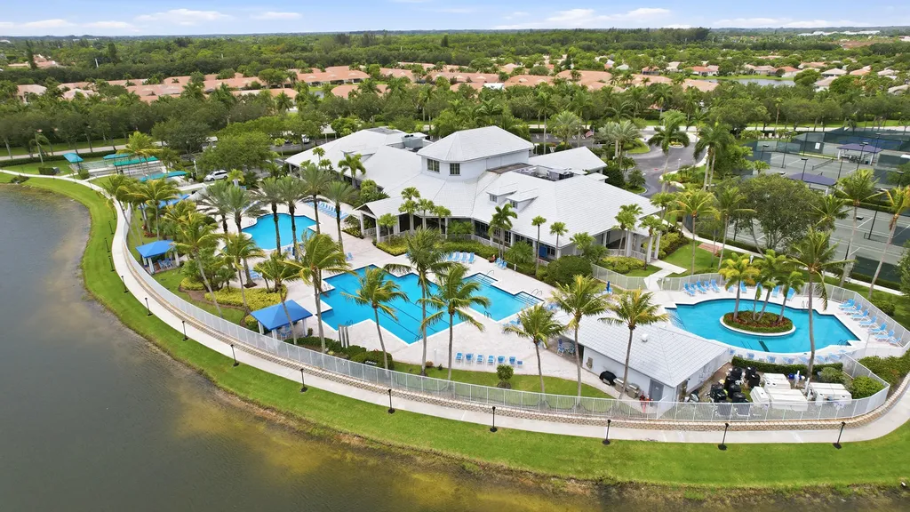 2340 Windjammer Way West Palm Beach FL 33411