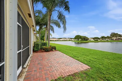 2340 Windjammer Way West Palm Beach FL 33411
