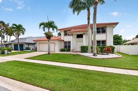 6305 Blue Bay Circle Lake Worth FL 33467