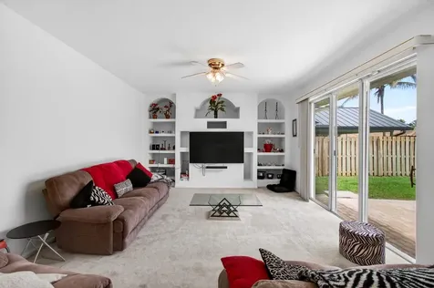 6305 Blue Bay Circle Lake Worth FL 33467