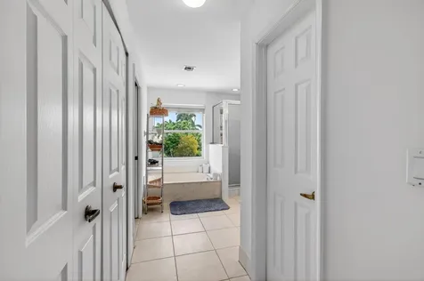 6305 Blue Bay Circle Lake Worth FL 33467