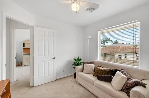 6305 Blue Bay Circle Lake Worth FL 33467
