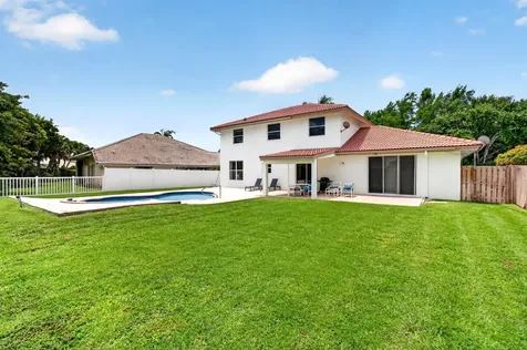 6305 Blue Bay Circle Lake Worth FL 33467