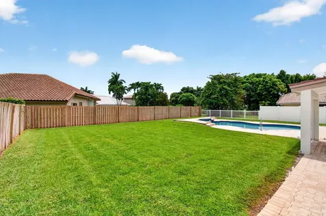 6305 Blue Bay Circle Lake Worth FL 33467