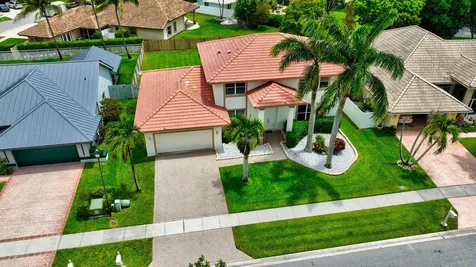 6305 Blue Bay Circle Lake Worth FL 33467