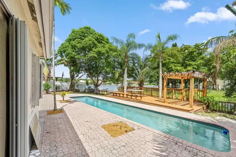2641 Regalia Way Cooper City FL 33026