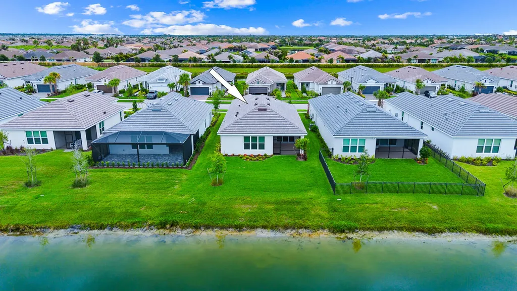 9956 SW Santini Road Port St Lucie FL 34987