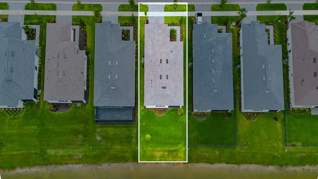 9956 SW Santini Road Port St Lucie FL 34987