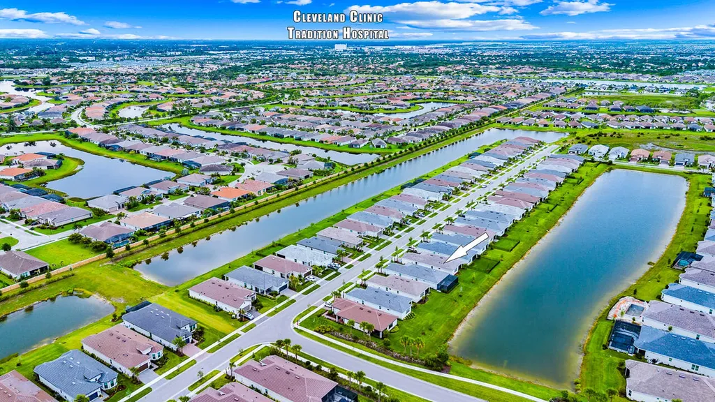 9956 SW Santini Road Port St Lucie FL 34987