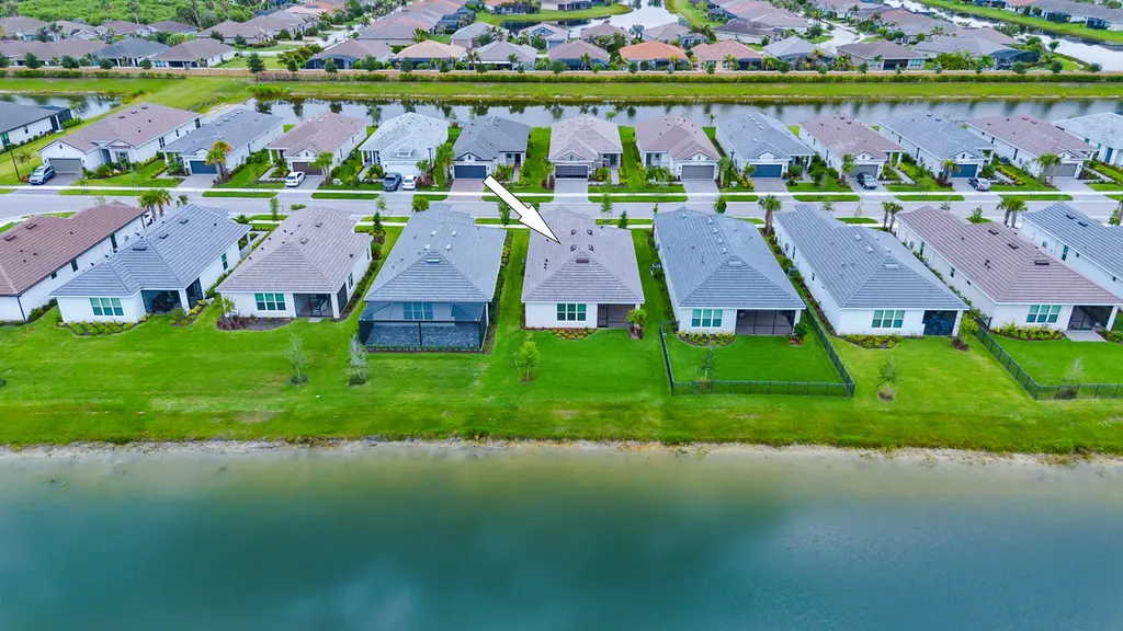 9956 SW Santini Road Port St Lucie FL 34987
