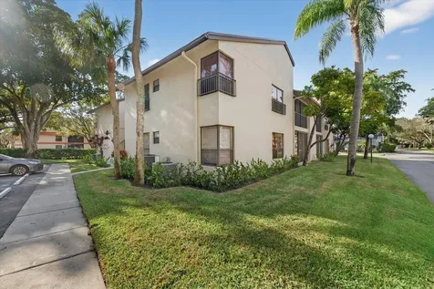 4467 Carambola Circle S Coconut Creek FL 33066