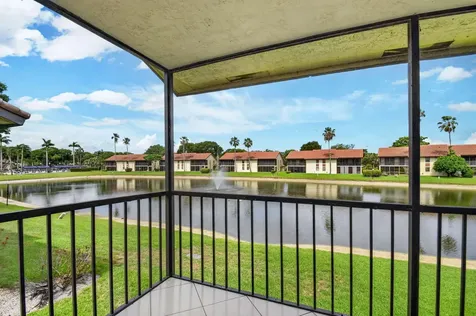 10231 N Circle Lake Drive Boynton Beach FL 33437