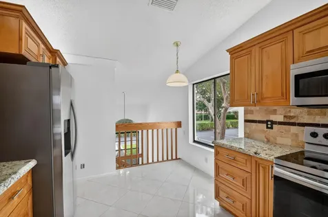 10231 N Circle Lake Drive Boynton Beach FL 33437